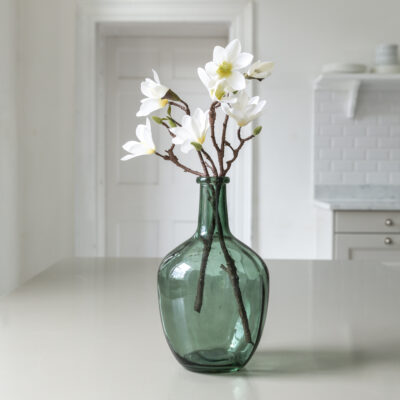 Magnolia White