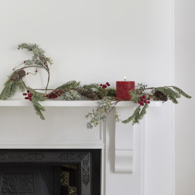 Red Berry Cone and Spruce Garland
