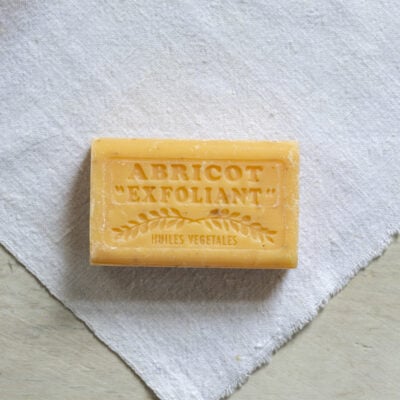 Marseilles Soap Apricot Exfoliante 125g