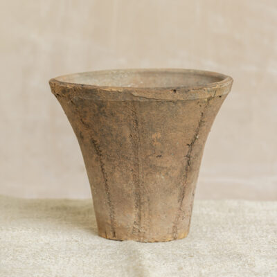 Antiqued Redstone Trumpet Pot Small