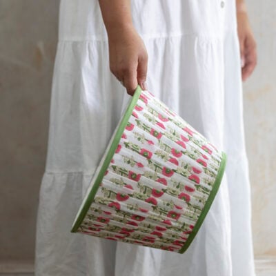 Lampshade Pleated Natural with Green Trim 30cm