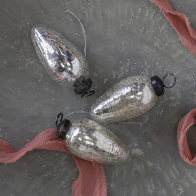 Crackle Cone Decoration Silver