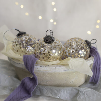 Gold Confetti Bauble Round