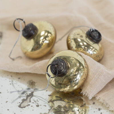 Shiny Gold Onion Bauble