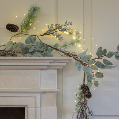 Foliage & Fircone Garland