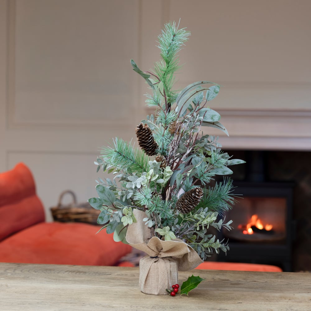 Foliage & Fircone Tree Large