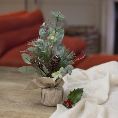 Foliage & Fircone Tree Small