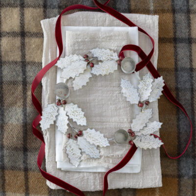 Holly Candle Wreath White With Red Berries