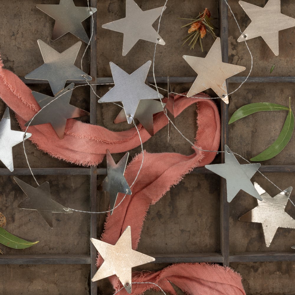 Star Garland Gold & Silver (Not Quite Perfect)