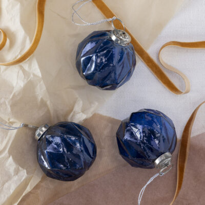 Diamond Cut Bauble Blue