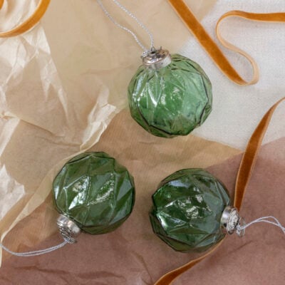 Diamond Cut Bauble Green