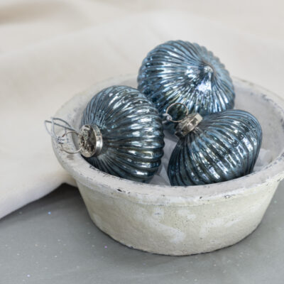 Ribbed Onion Blue