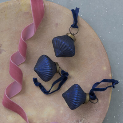 Ribbed Lantern Shiny Blue With Velvet Loop