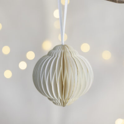 Honeycomb Decoration Ornate Boule Ivory